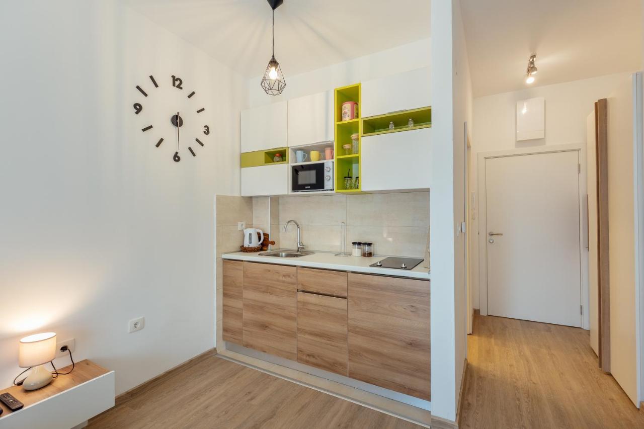 Green Valley Apartments Херцег Нови Екстериор снимка
