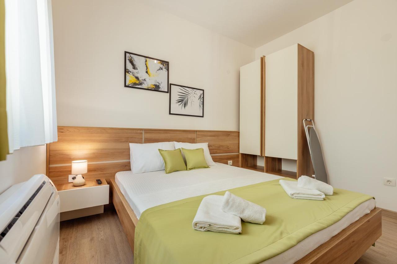 Green Valley Apartments Херцег Нови Екстериор снимка