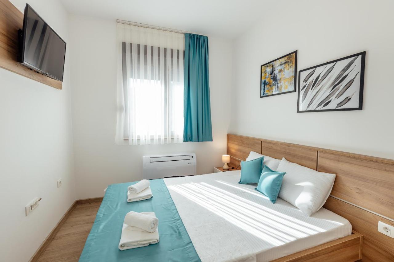 Green Valley Apartments Херцег Нови Екстериор снимка