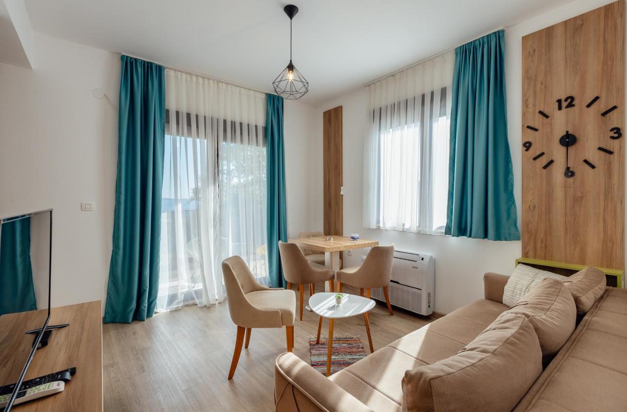 Green Valley Apartments Херцег Нови Екстериор снимка